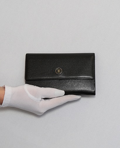 Chanel Vintage Wallet, front view